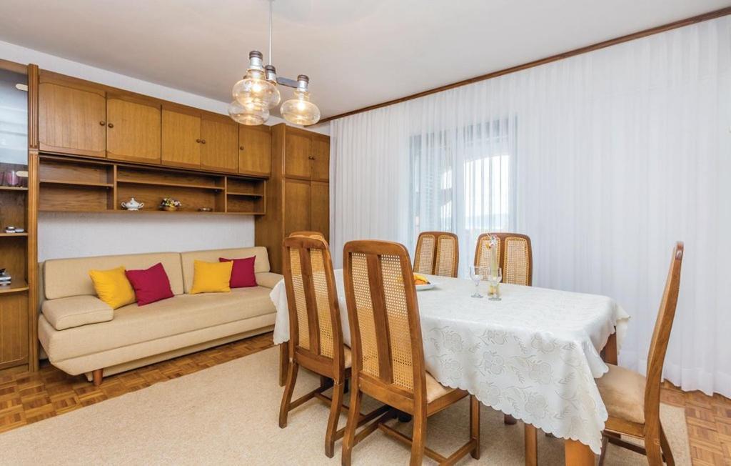 Apartments Vesna Pinezići المظهر الخارجي الصورة