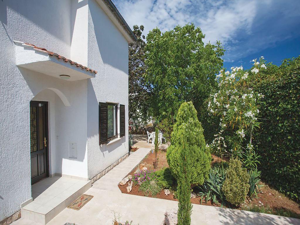 Apartments Vesna Pinezići المظهر الخارجي الصورة