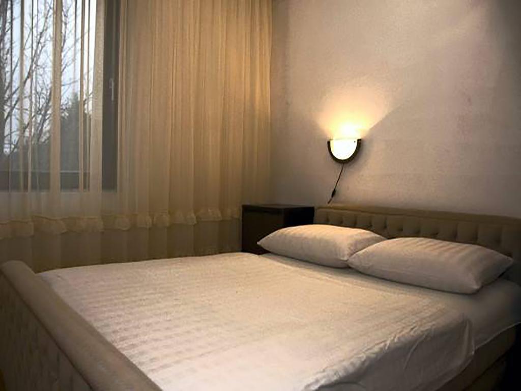 Apartments Vesna Pinezići المظهر الخارجي الصورة